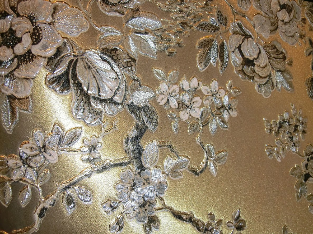 exklusives italienisches Tapeten Design schwarz gold Blumen in Berlin kaufen