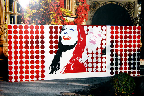Werner Berges Pop Art Tapete Twin Sister rot weiss schwarz in Berlin kaufen